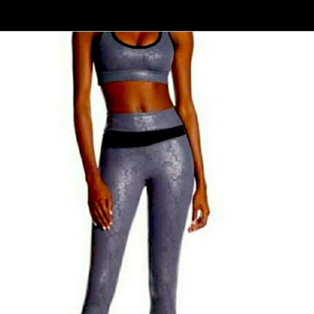 Manduka Surihaku High Waisted Grey Foil Leggings M